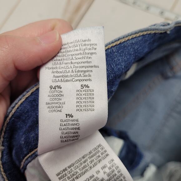 Mother the Insider crop step hem jeans chew fray dancing on coals distressed - Picture 9 of 11